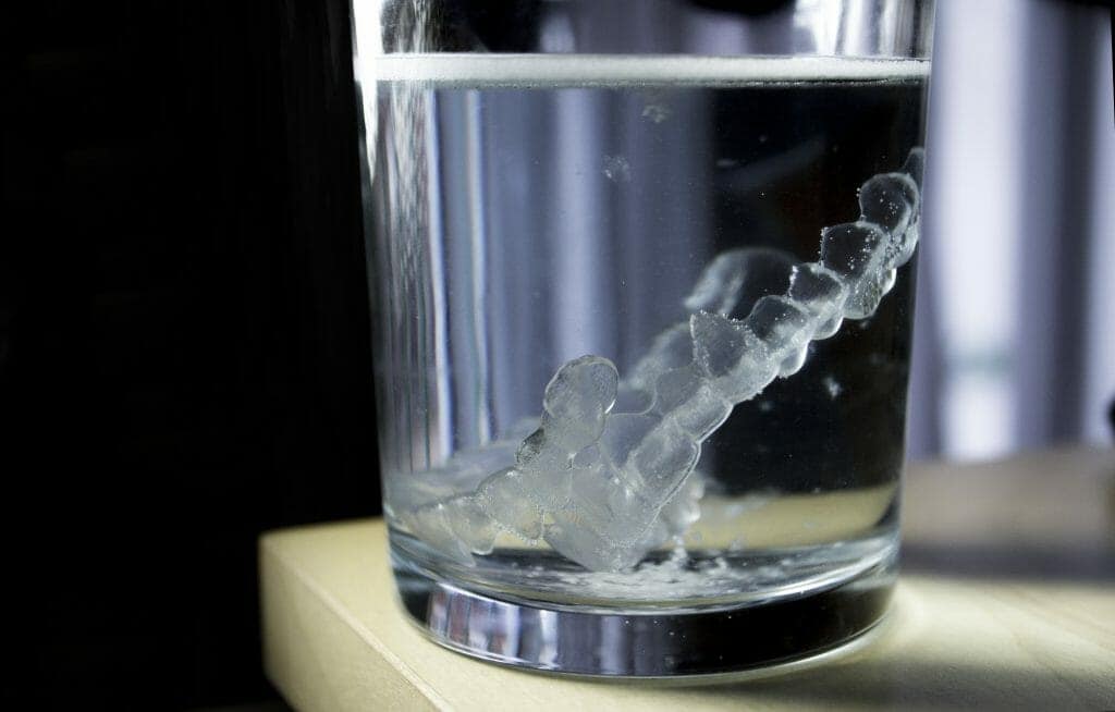 Cleaning Invisalign